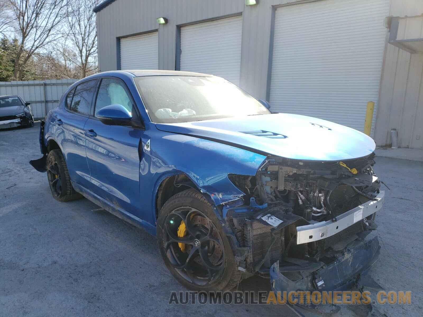 ZASPAKEV6K7C56883 ALFA ROMEO STELVIO 2019